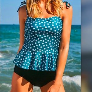 NWT!! Floral Tankini Set